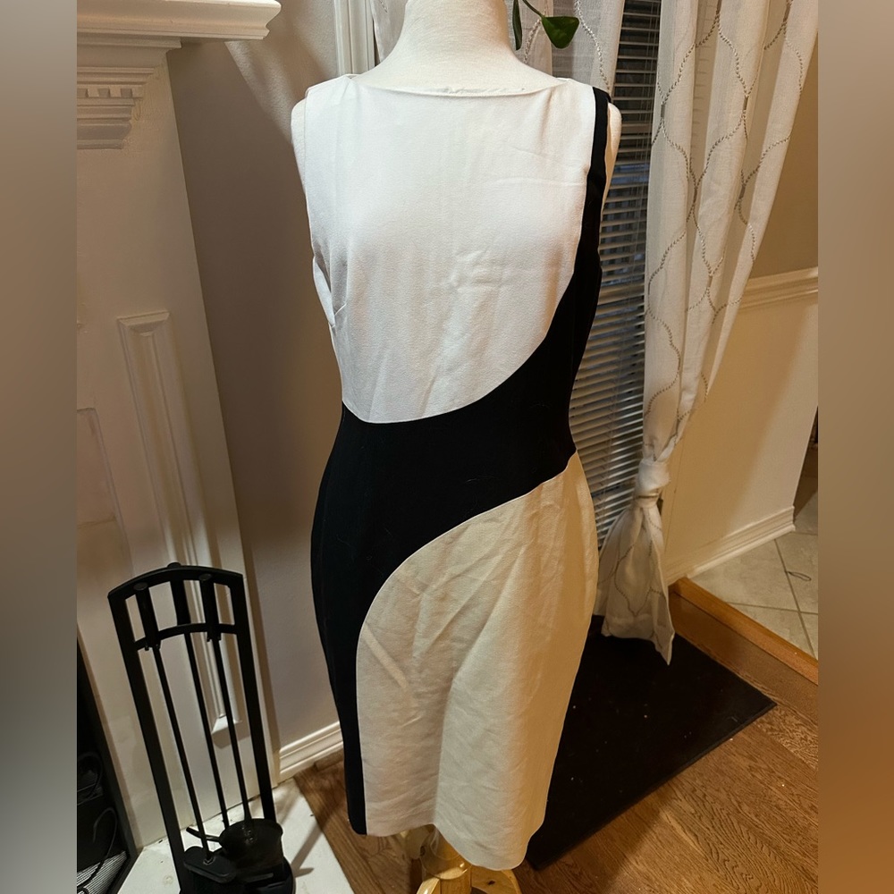 Tan Black White Sleeveless Work Dress